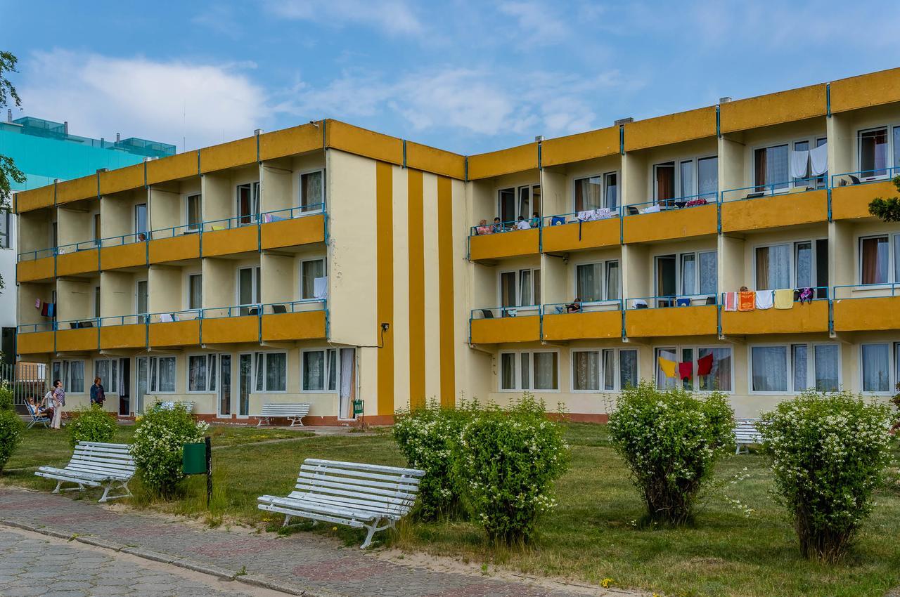 Ow Posejdon Jastarnia - Blisko Morza I Nad Zatoka Hotel Ngoại thất bức ảnh
